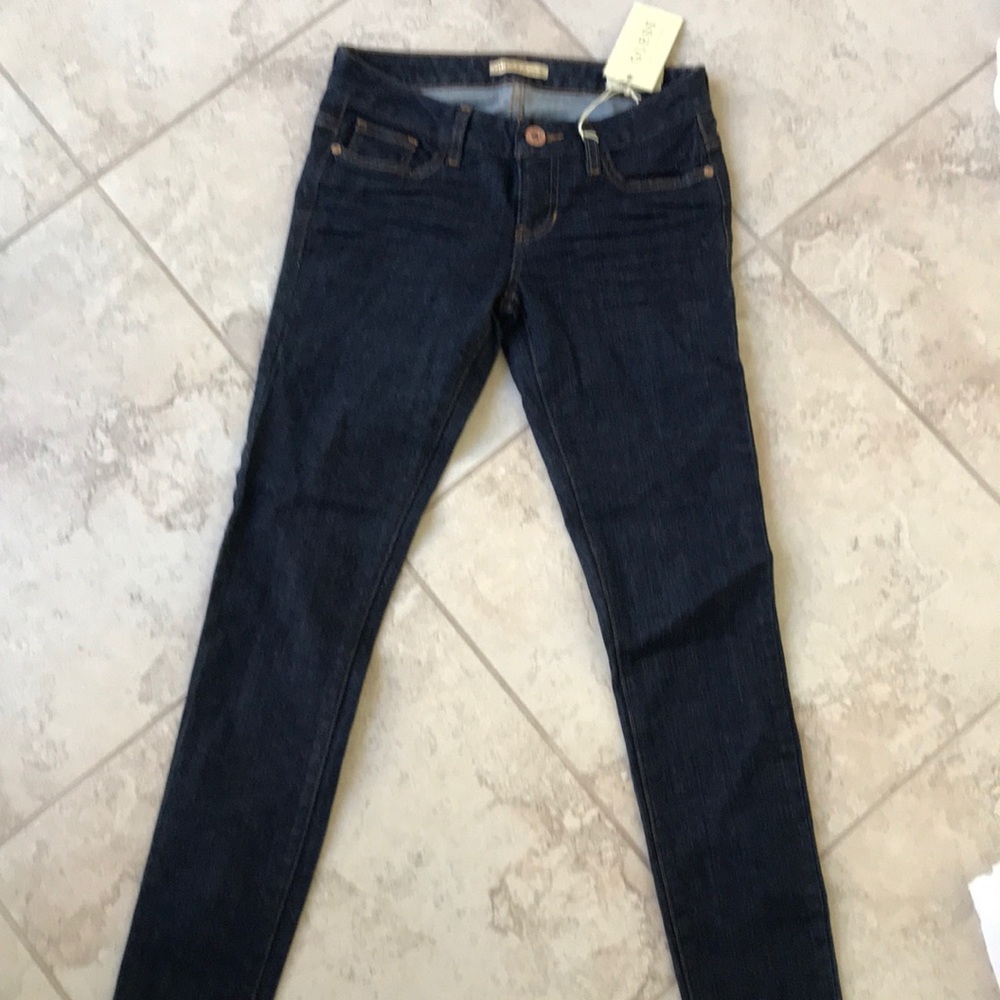 Guess jeans NWT